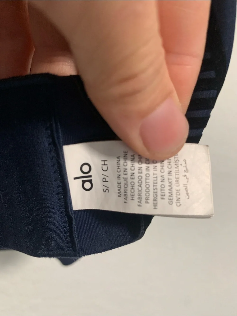 ALO Yoga Air Lift Line Up Dark Blue V-Neck Minimal Sports Bra